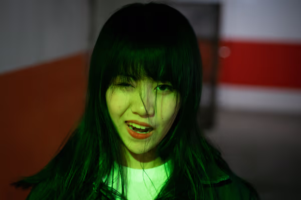 mmexport1679229797663